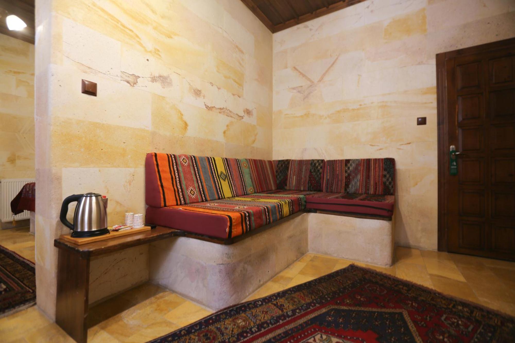 Akuzun Stone Hotel Ürgüp Esterno foto