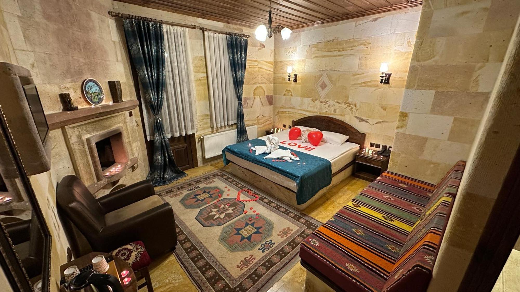 Akuzun Stone Hotel Ürgüp Esterno foto